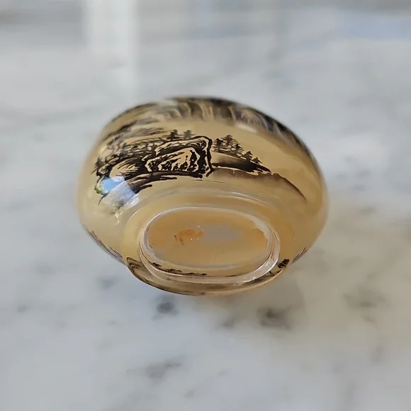 Vintage Chinese Reverse Painted Glass Snuff Bottle - Picture 11 of 12